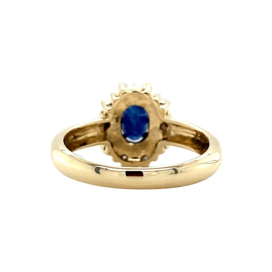gold_ring_with_sapphire_a_4-12.webp Gold ring with sapphire and diamond 14 krt>Vintage Jewellery Clearance