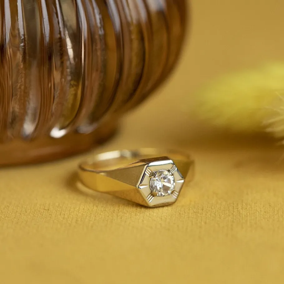 gold_ring_with_spinel__kr_1-1.webp Gold ring with spinel 14 krt>Vintage Jewellery Outlet