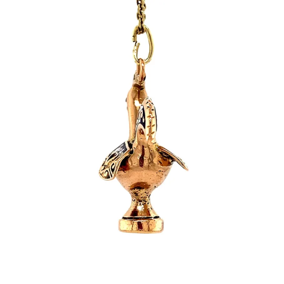 gold_rooster_pendant_with_3.webp Gold rooster pendant with enamel 18 krt>Vintage Jewellery Online