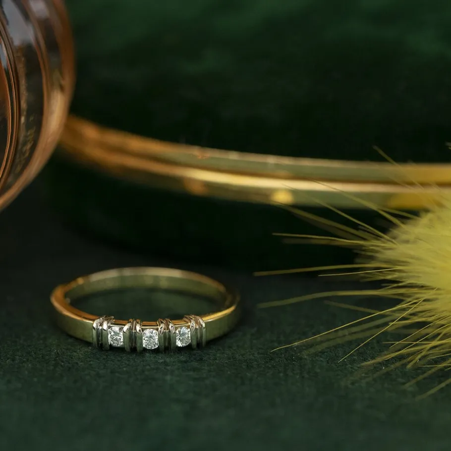 Gold row ring with diamonds 18 krt>Vintage Jewellery New