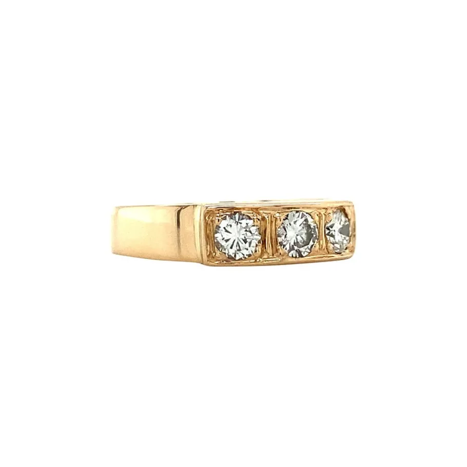 gold_row_ring_with_diamon_2-4.webp Gold row ring with diamonds 14 krt>Vintage Jewellery Sale