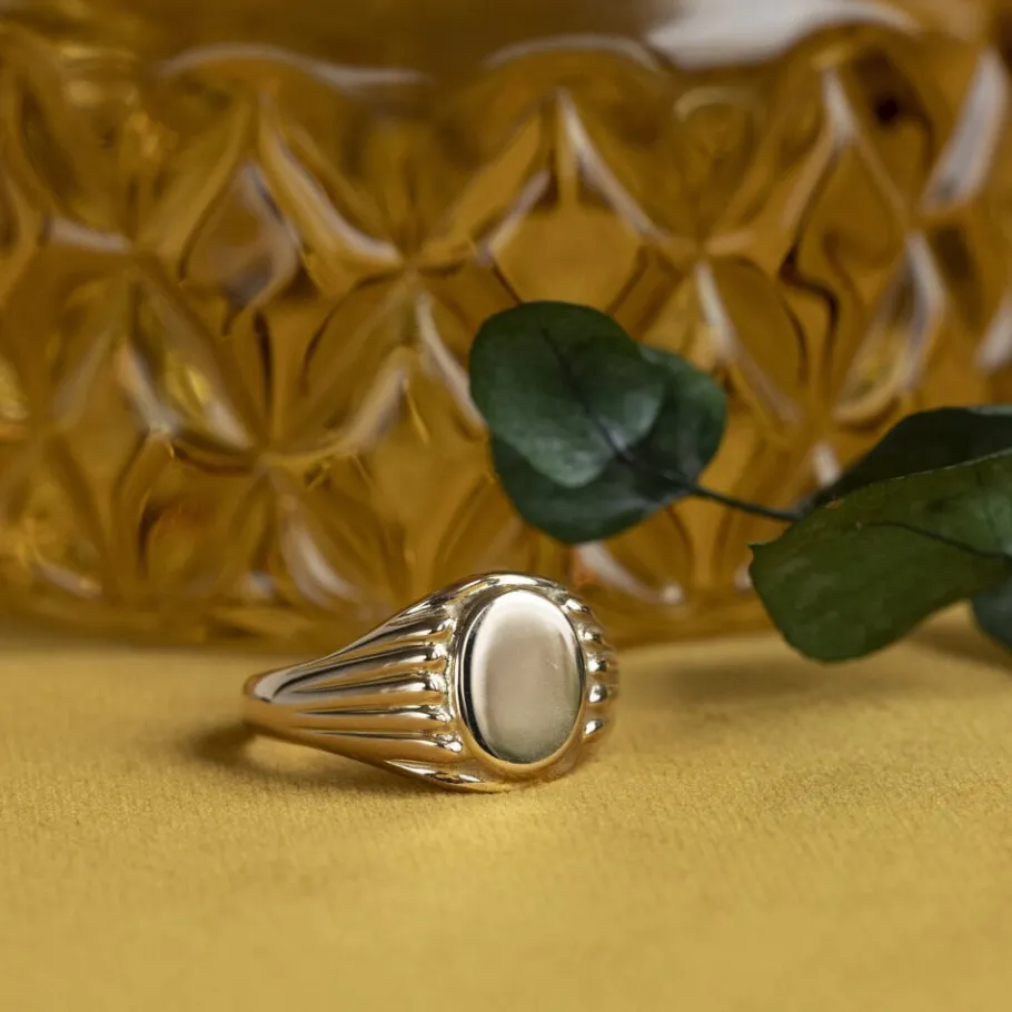 Gold signet ring 14 krt>Vintage Jewellery Discount