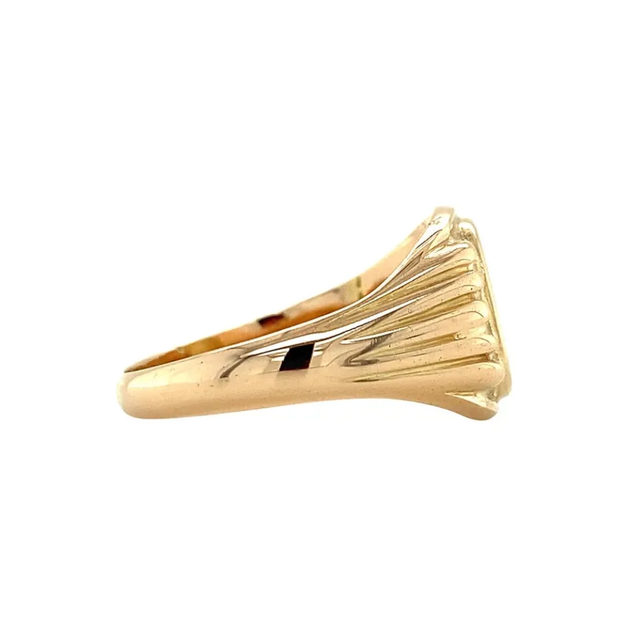 gold_signet_ring__krt_3-1.webp Gold signet ring 14 krt>Vintage Jewellery Discount
