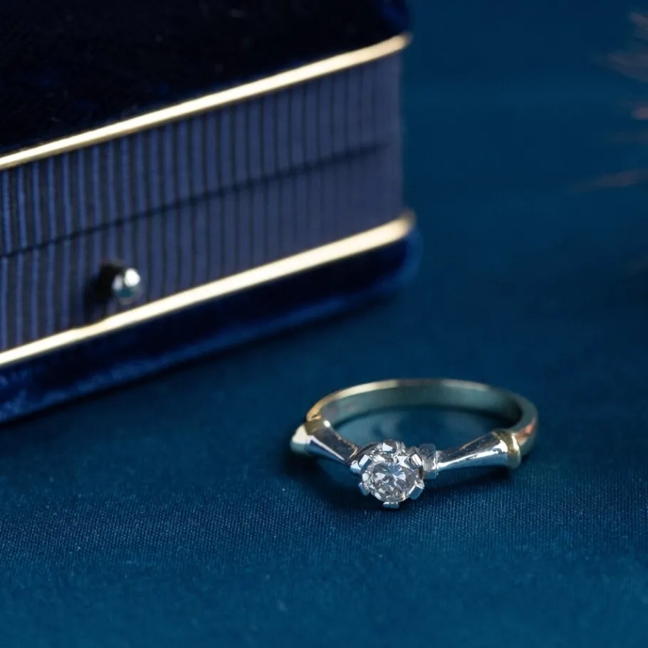 Gold solitaire ring with diamonds 18 krt>Vintage Jewellery Sale