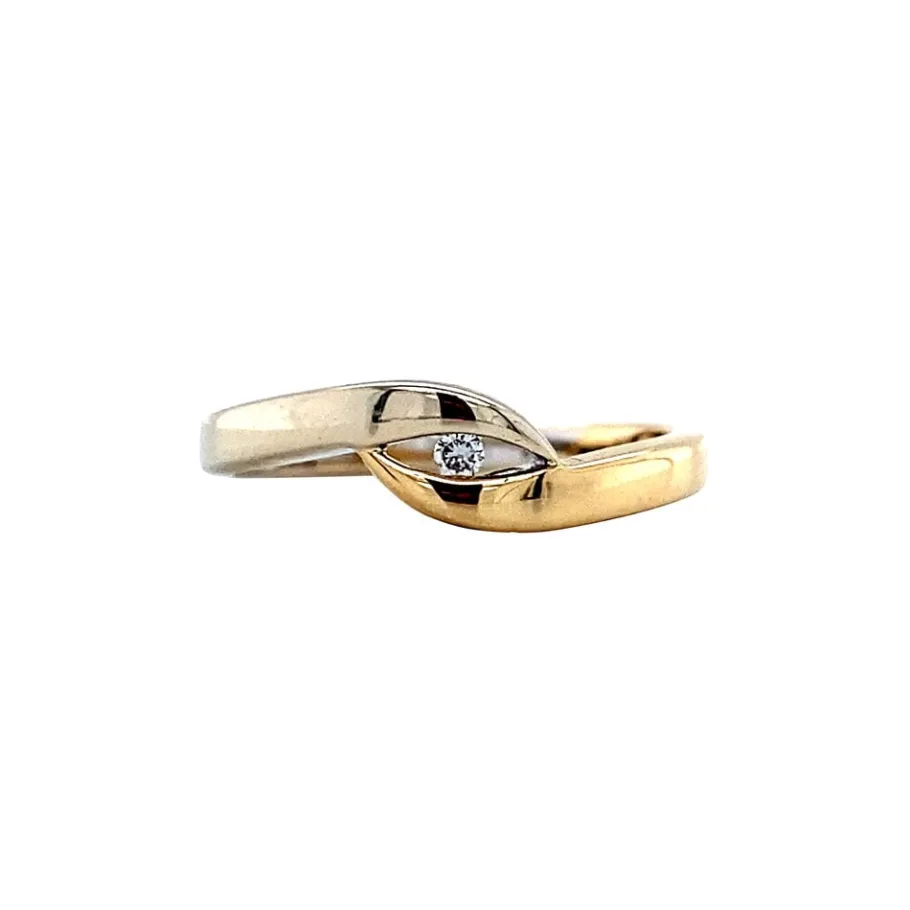 Gold strike ring with diamond 14 krt>Vintage Jewellery Clearance