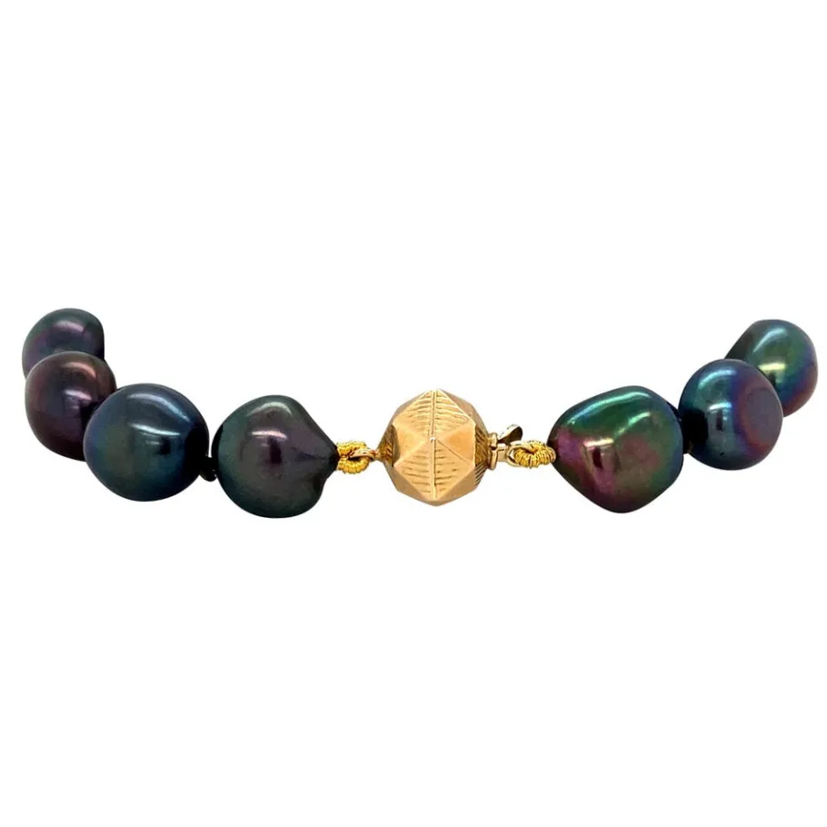 pearl_bracelet_with_gold__2-1.webp Pearl bracelet with gold clasp 14 krt>Vintage Jewellery New