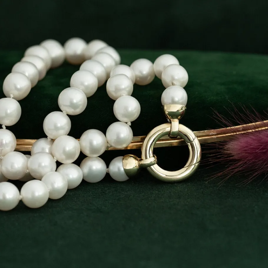 Pearl necklace with gold clasp 14 krt>Vintage Jewellery Clearance