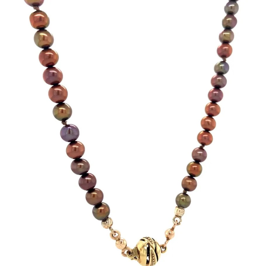 pearl_necklace_with_gold__2-5.webp Pearl necklace with gold clasp 14 krt>Vintage Jewellery Sale