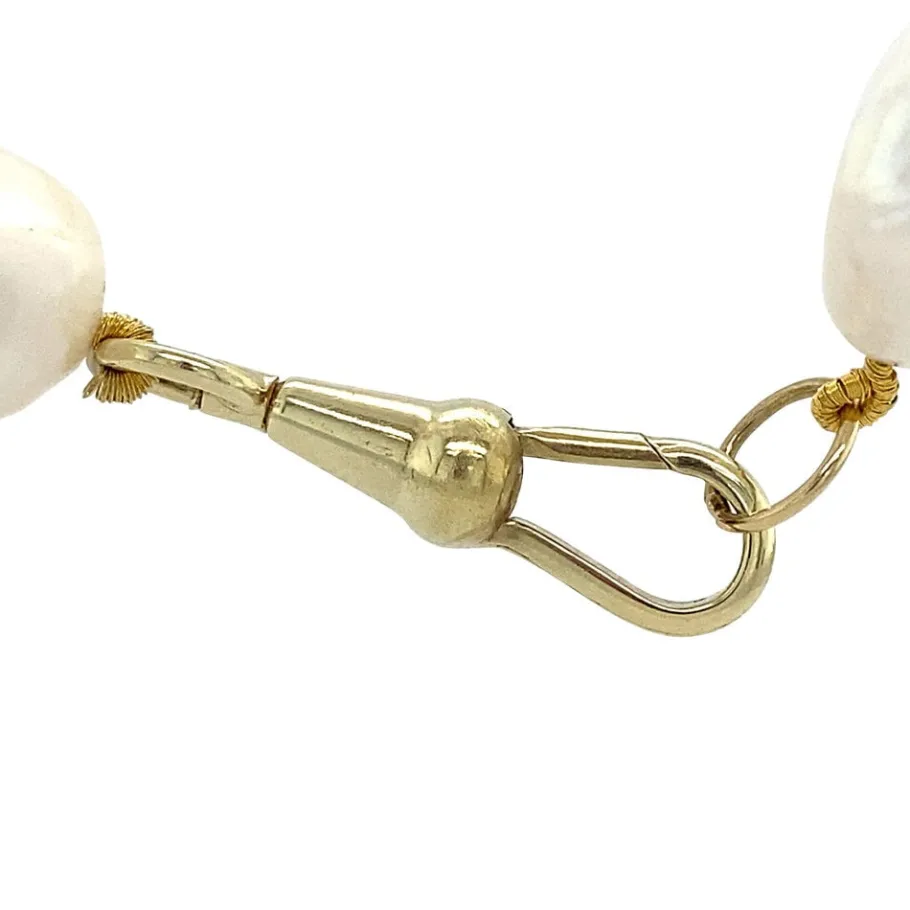 pearl_necklace_with_gold__4-1.webp Pearl necklace with gold clasp 14 krt>Vintage Jewellery Outlet