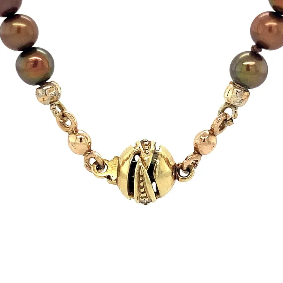 pearl_necklace_with_gold__4-5.webp Pearl necklace with gold clasp 14 krt>Vintage Jewellery Sale