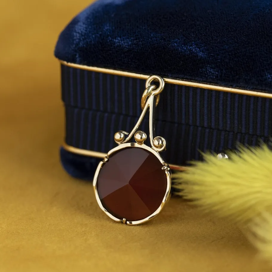 Pendant with carnelian 12 krt>Vintage Jewellery Outlet