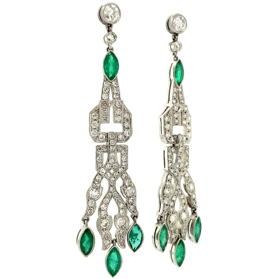platinum_earrings_with_em_2.webp Platinum earrings with emerald and diamond 950>Vintage Jewellery Clearance