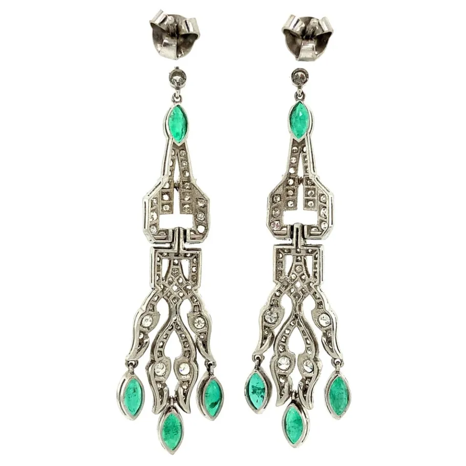 platinum_earrings_with_em_4.webp Platinum earrings with emerald and diamond 950>Vintage Jewellery Clearance