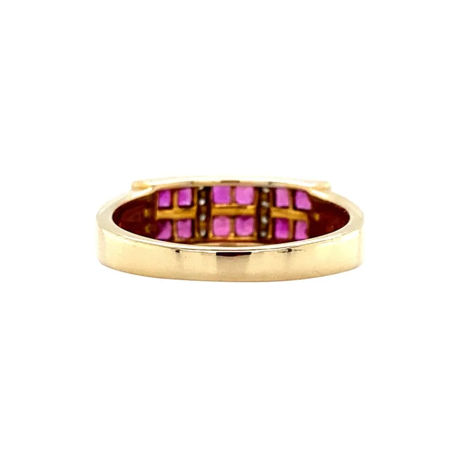 ring_with_ruby_and_diamon_4.webp Ring with ruby and diamond 9 krt>Vintage Jewellery Fashion