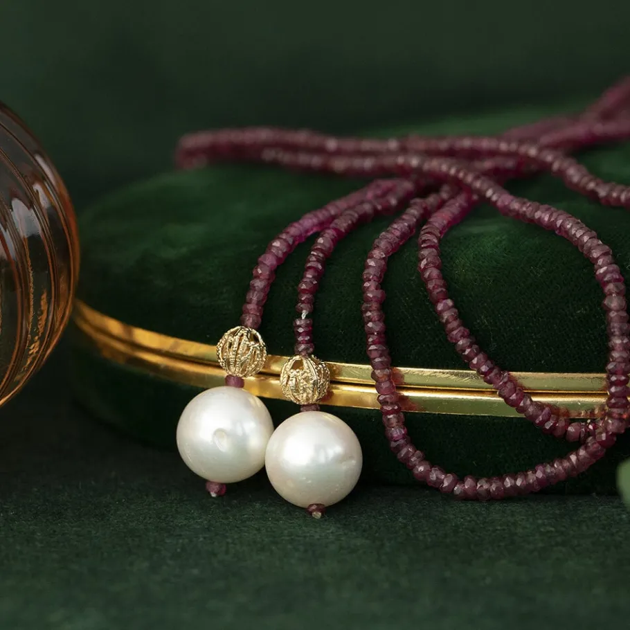 Ruby necklace with pearl 14 krt>Vintage Jewellery Fashion
