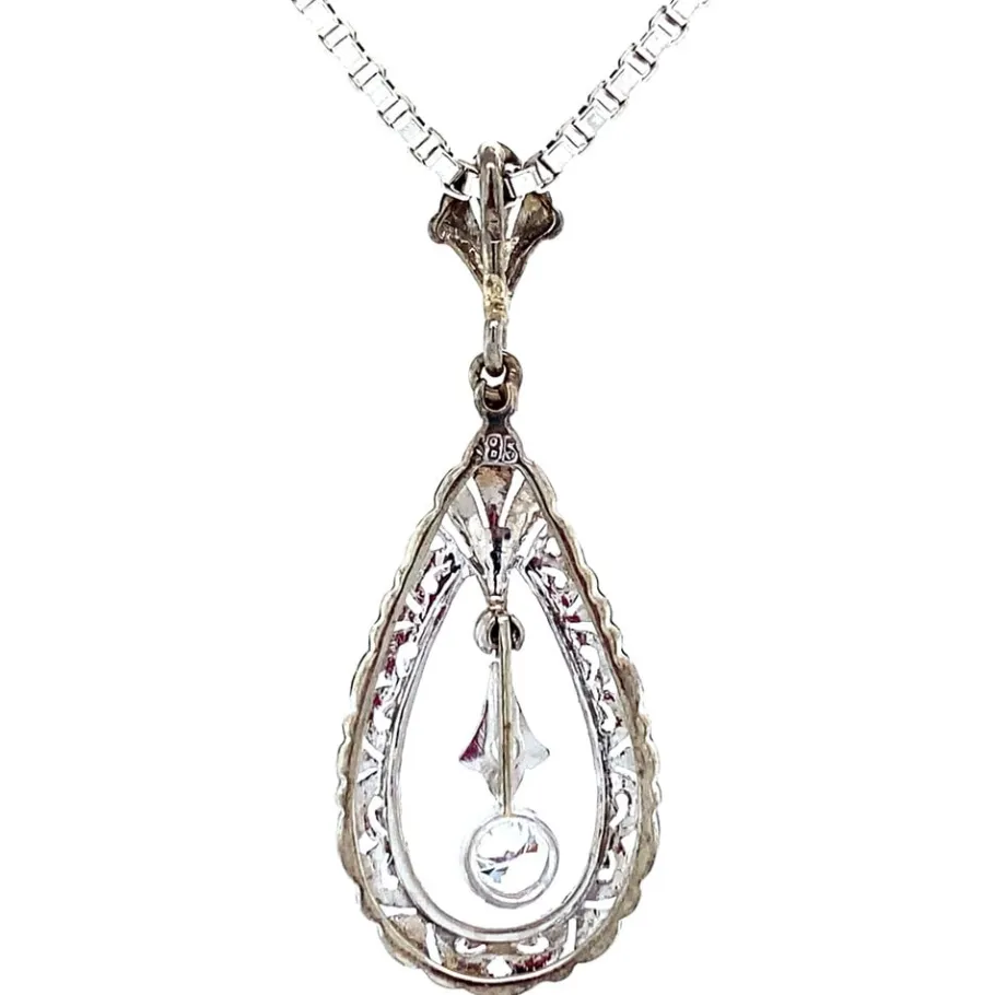 white_gold_pendant_with_d_4-3.webp White gold pendant with diamonds 14 krt>Vintage Jewellery New