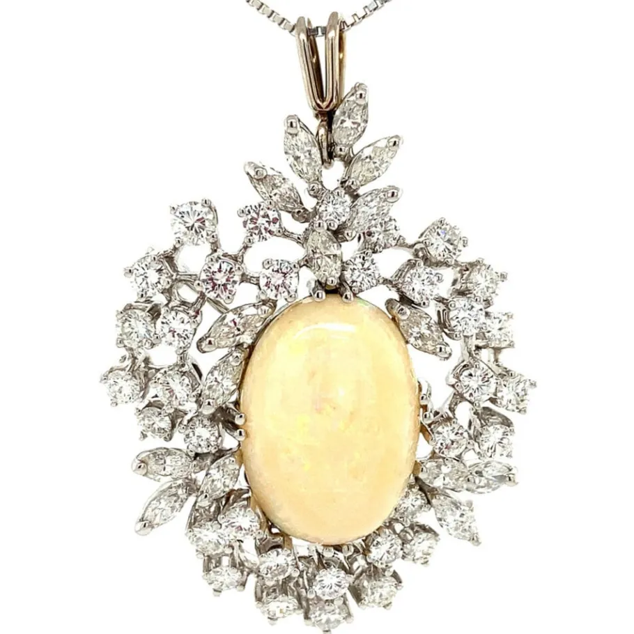 White gold pendant with opal and diamonds 14 krt>Vintage Jewellery Clearance