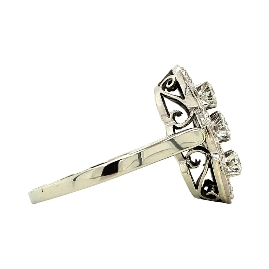 white_gold_princess_ring__3-1.webp White gold princess ring with diamonds 14 krt>Vintage Jewellery Fashion
