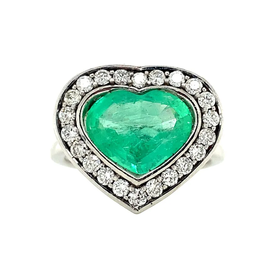 White gold ring with emerald and diamonds 18 krt>Vintage Jewellery New
