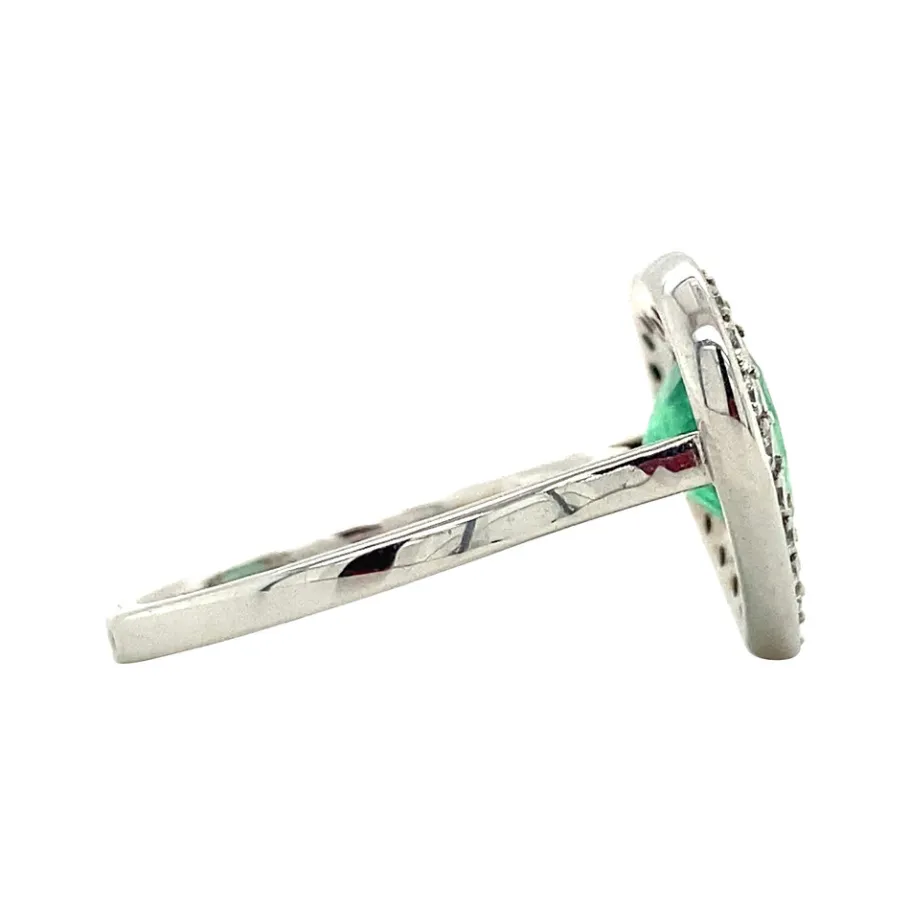 white_gold_ring_with_emer_3-1.webp White gold ring with emerald and diamonds 18 krt>Vintage Jewellery New