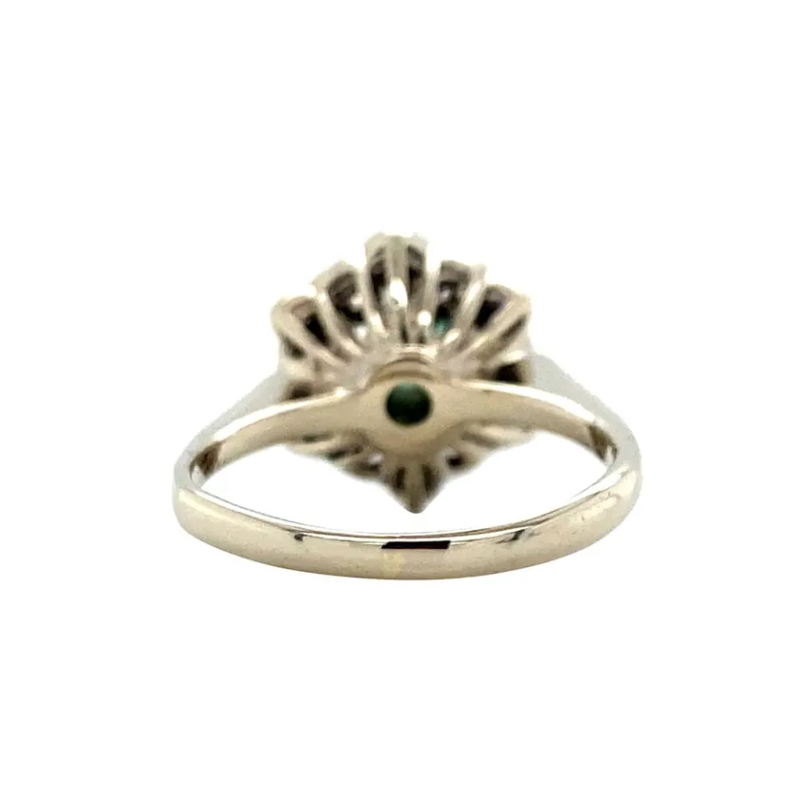 white_gold_ring_with_emer_4.webp White gold ring with emerald and diamonds 14 krt>Vintage Jewellery Sale