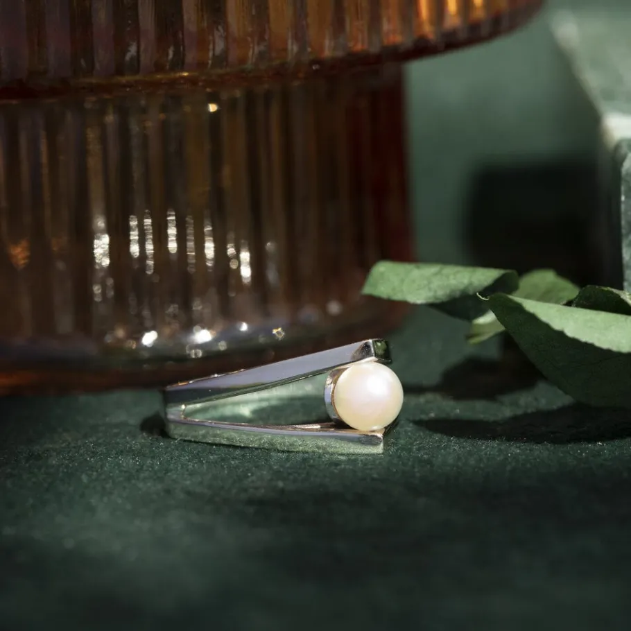 White gold ring with pearl 18 krt>Vintage Jewellery New