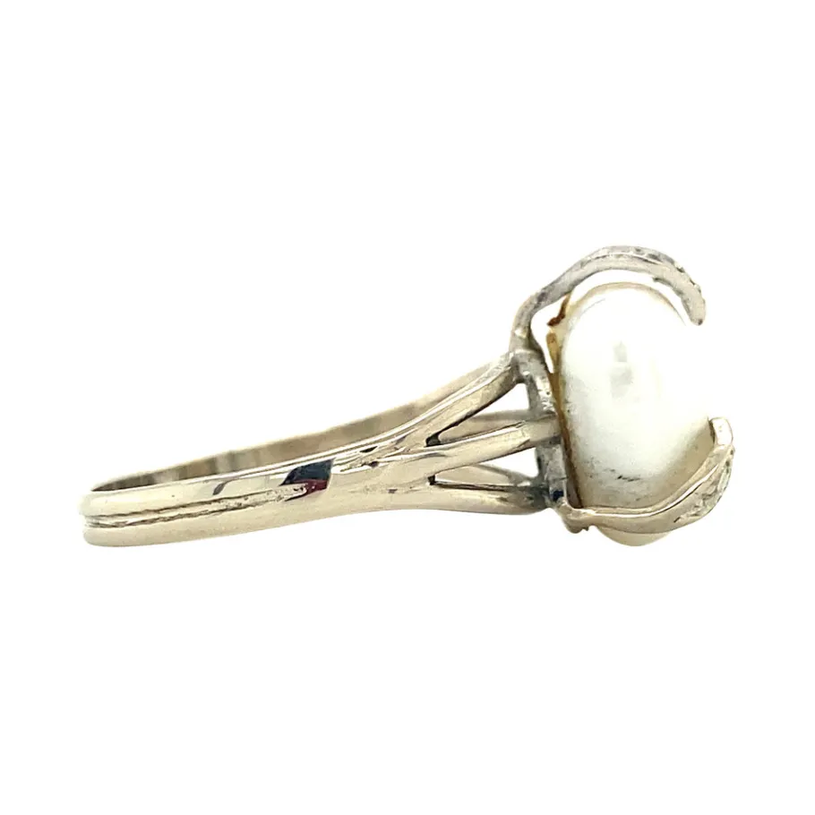 white_gold_ring_with_pear_3-2.webp White gold ring with pearl and diamond 14 krt>Vintage Jewellery Hot