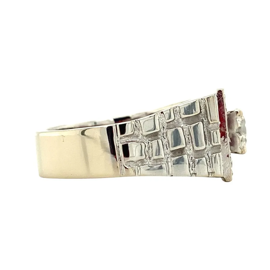 white_gold_ring_with_ruby_3.webp White gold ring with ruby and diamonds 18 krt>Vintage Jewellery Clearance