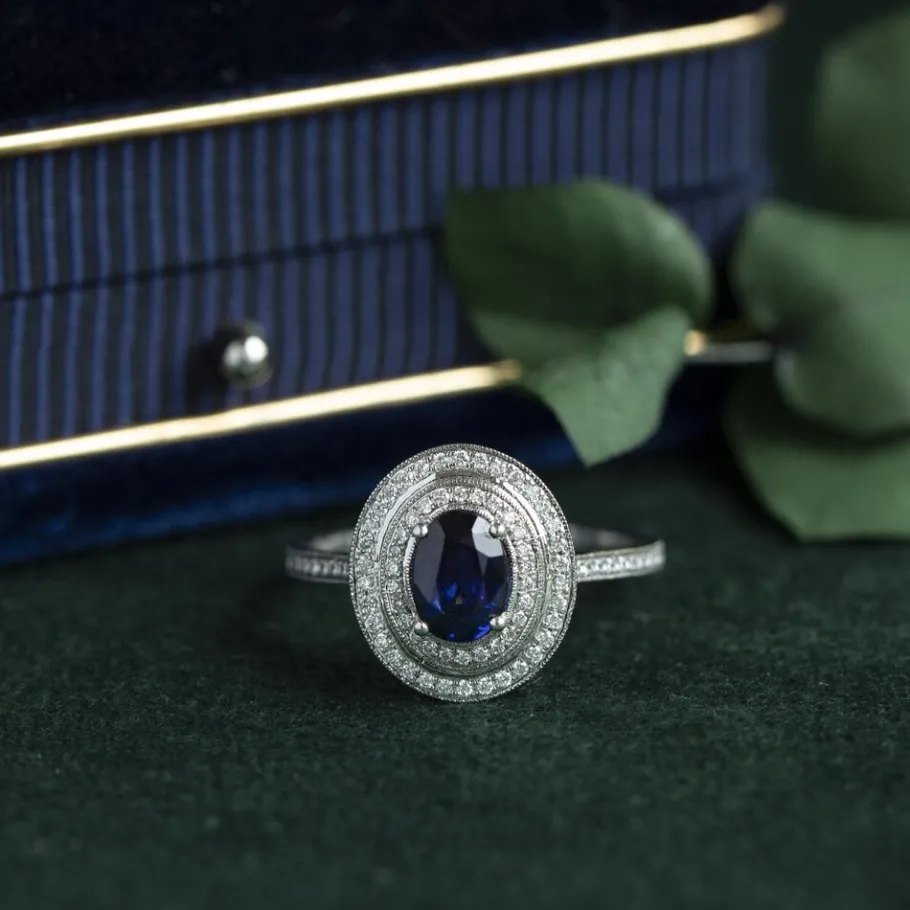 White gold ring with sapphire and diamond 18 krt>Vintage Jewellery Outlet