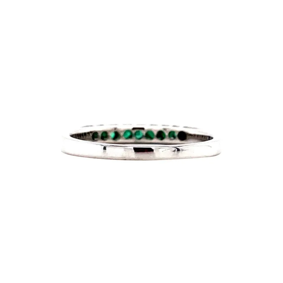 white_gold_row_ring_with__4.webp White gold row ring with natural emerald 18 krt>Vintage Jewellery Best
