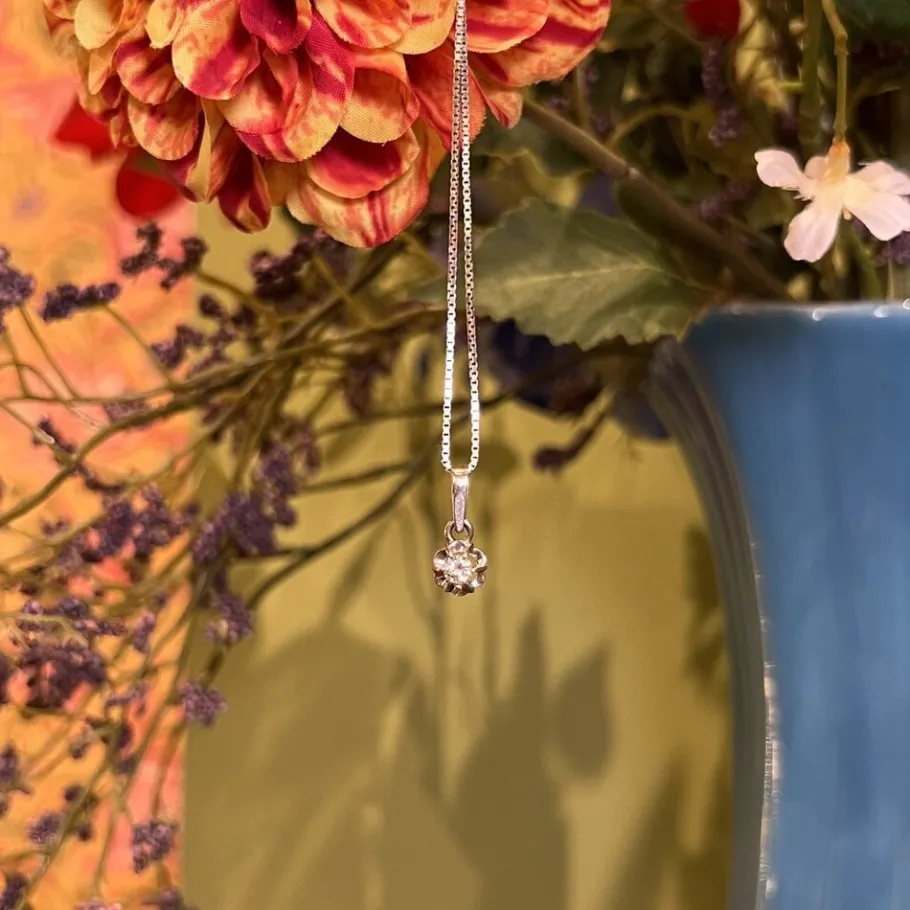 White gold solitaire pendant with diamonds 14 krt>Vintage Jewellery New