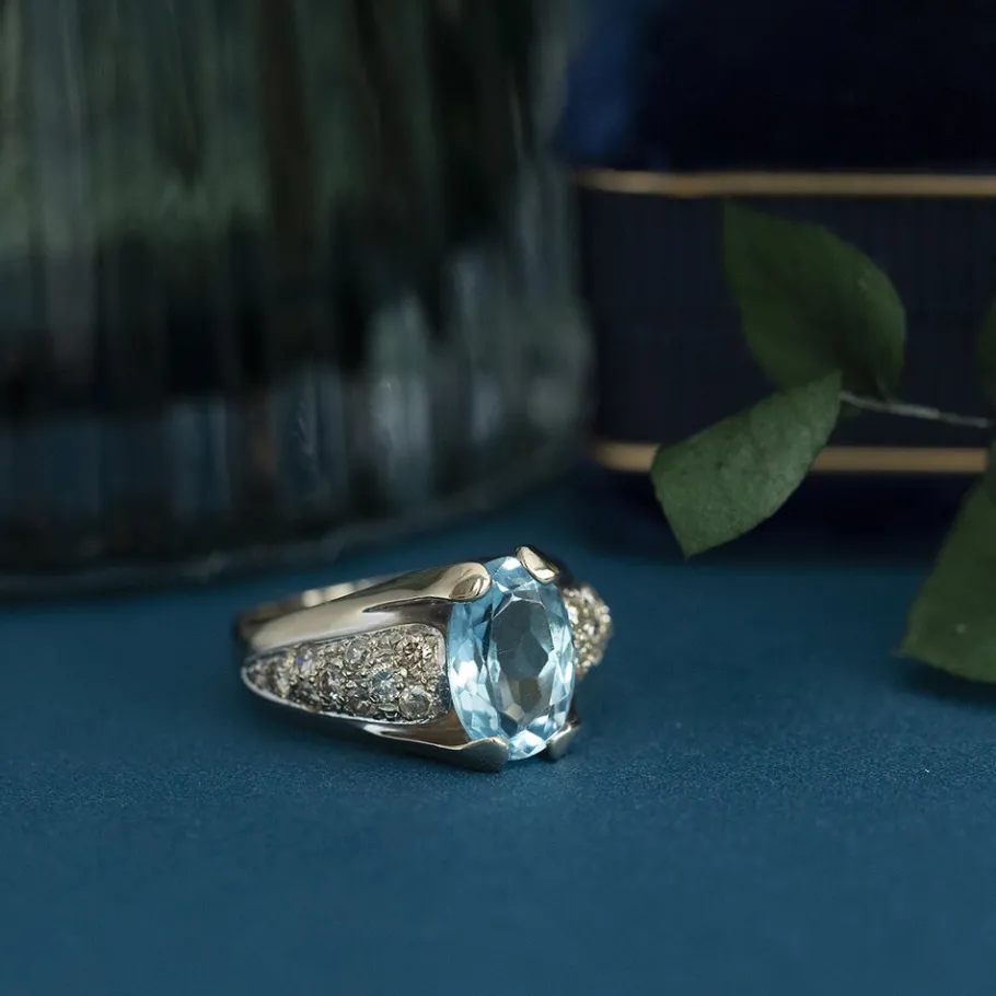 Yellow gold ring with topaz and diamonds 18 krt>Vintage Jewellery Hot